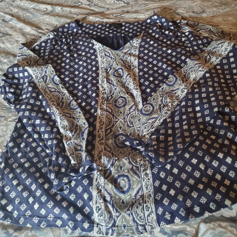 New without tags Lucky shirt